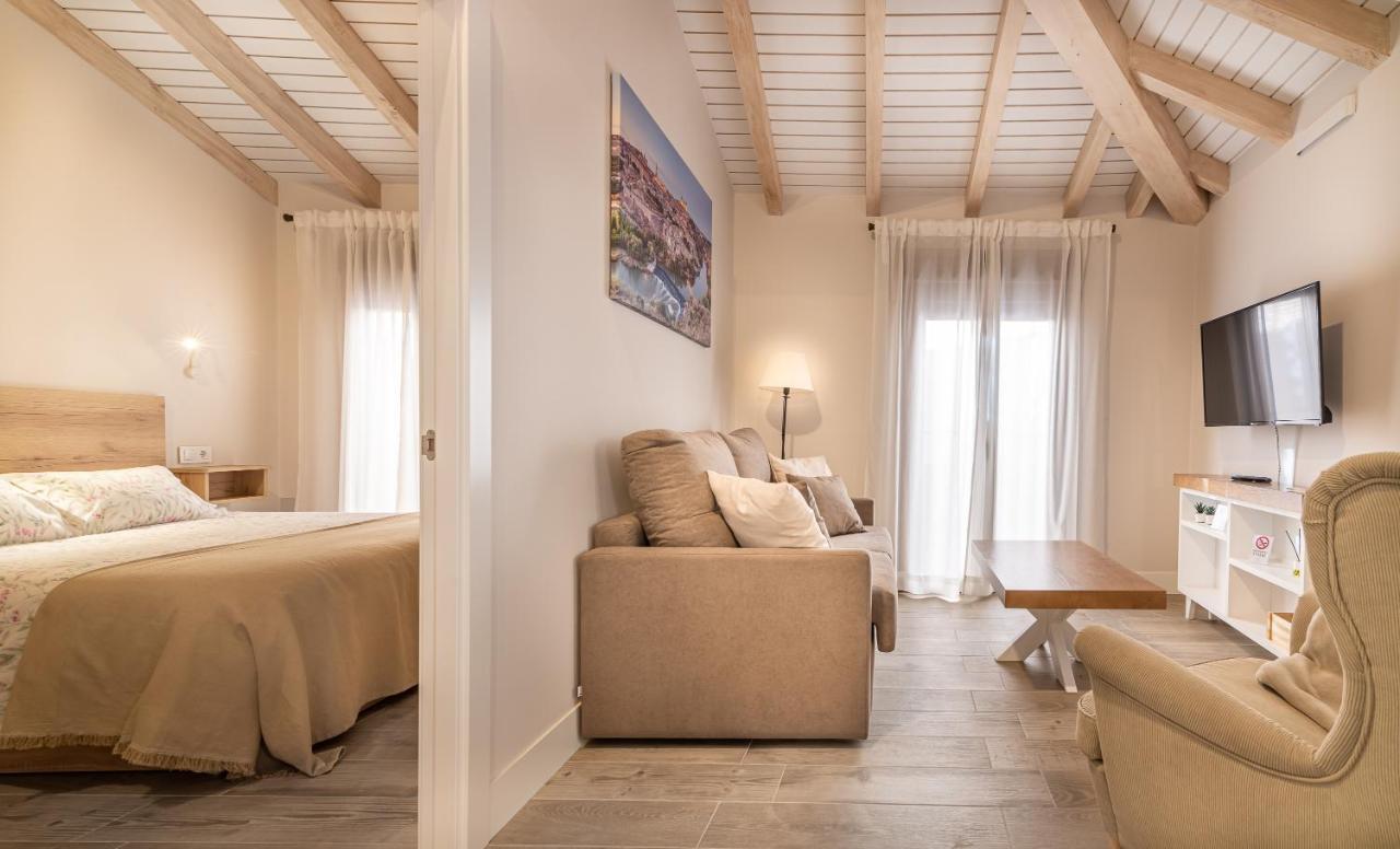 Aires De Toledo Apartment Exterior photo